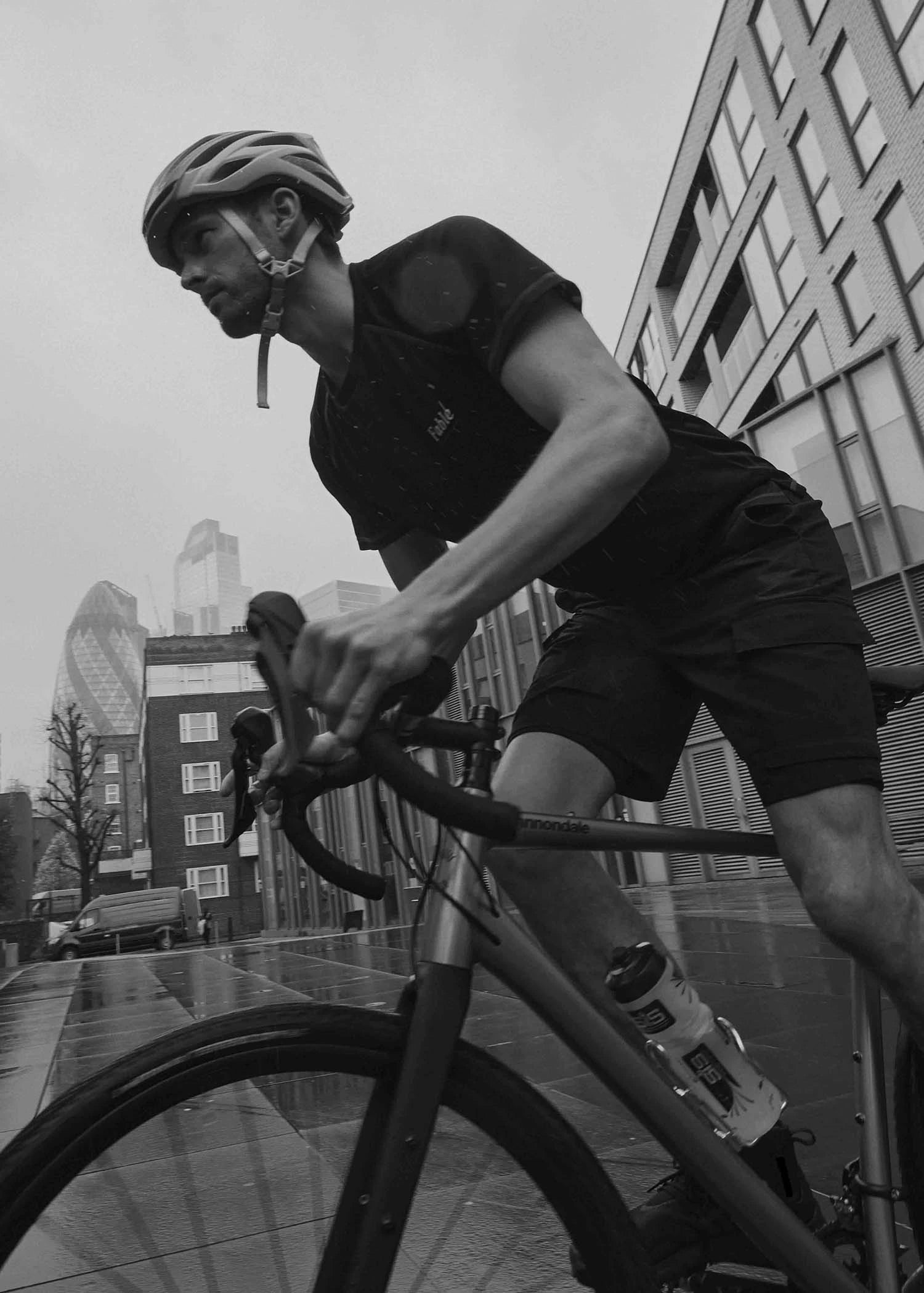 Commuter Shorts: Tomahawk Small Black